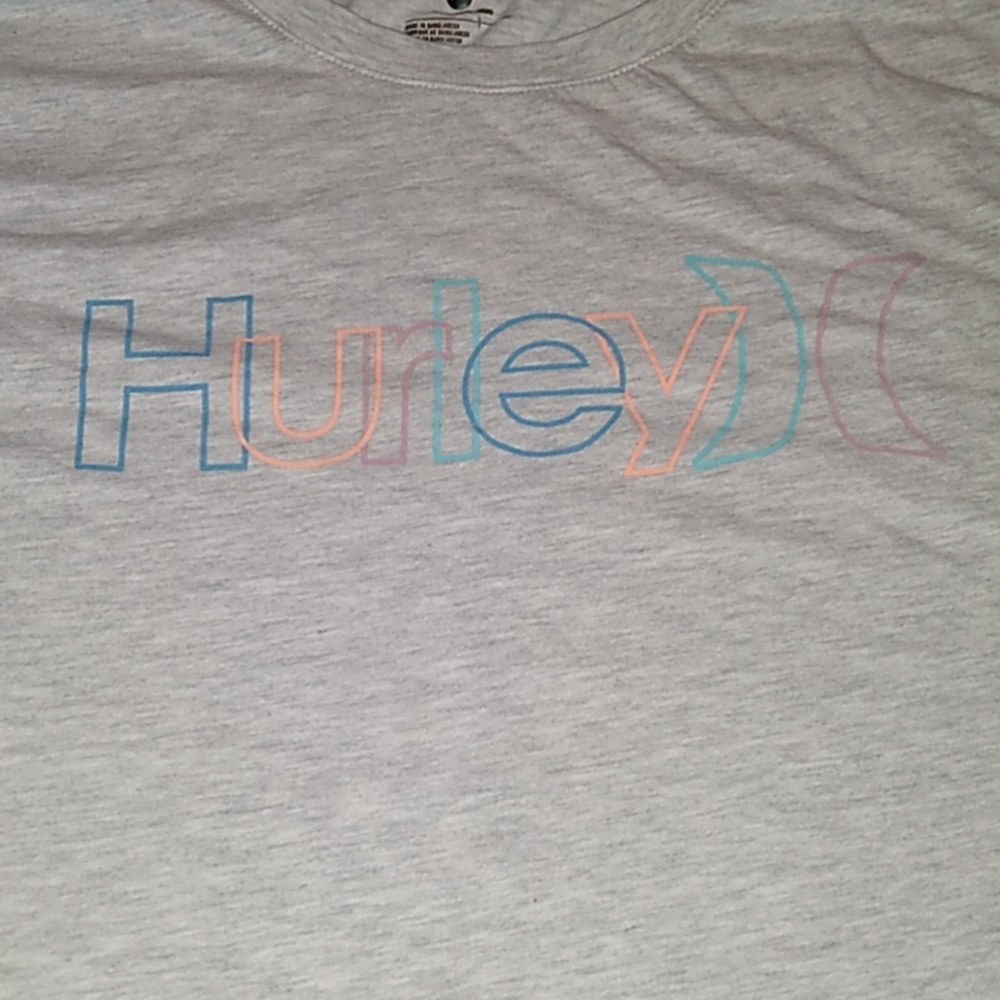 💚3/$15 Sale💚 Mens Hurley T-shirt